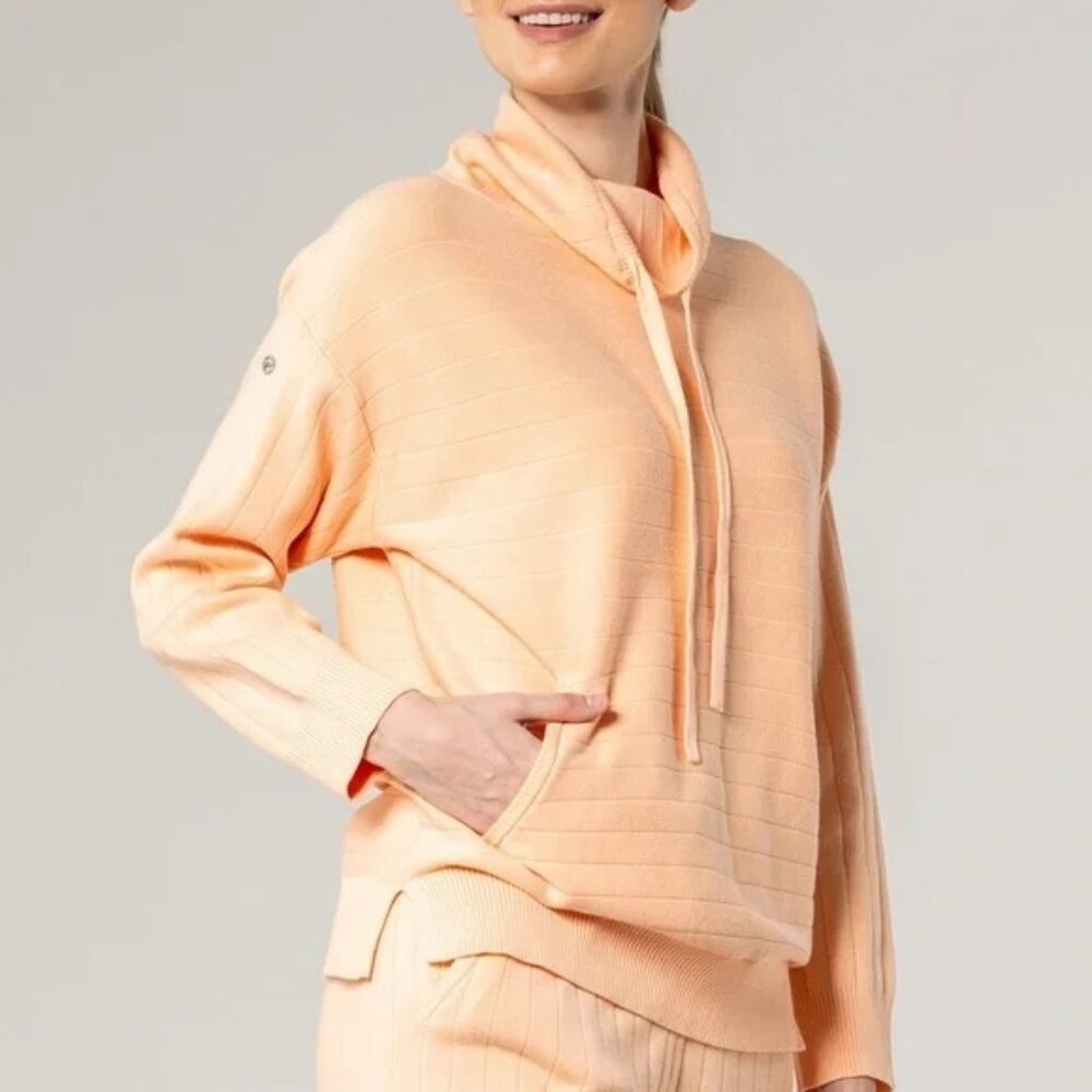 Verve Ellipse Levelwear High Mock Neck Collar Knit Ribbed Sweater Peach Size S - Picture 8 of 8